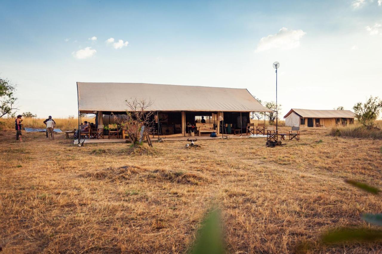 סרנגטי Gnu Mara River Camp מראה חיצוני תמונה